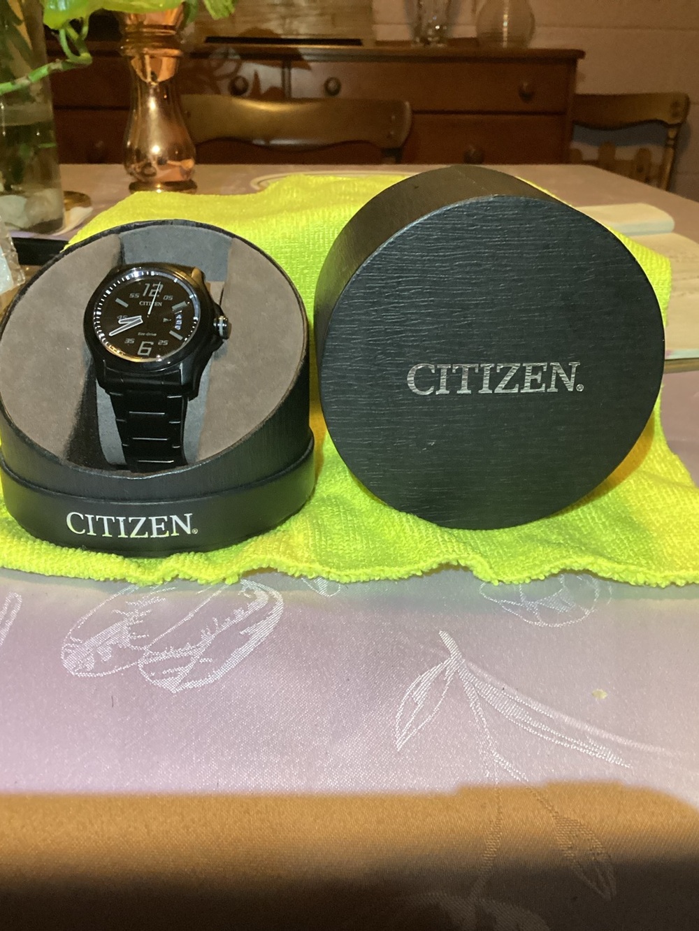 Citizen Eco-Drive Watch J810-S097037 With Box and Manual